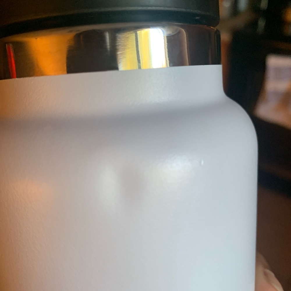 30oz Hydroflask: Fog - Picture 2 of 3